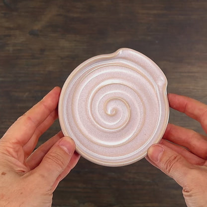 White Spiral Spoon Rest